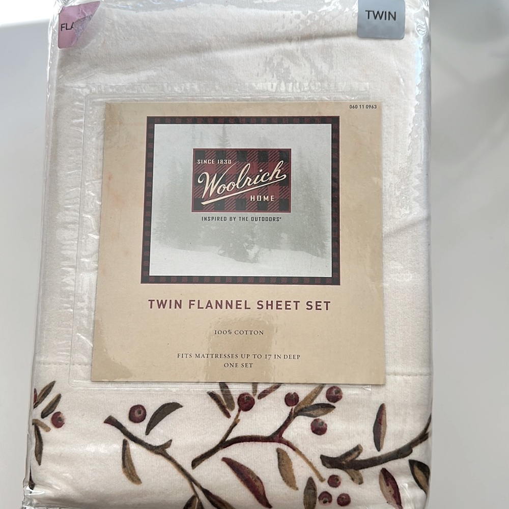 Cabincore Woolrich New In Package Twin Flannel Sheet Set